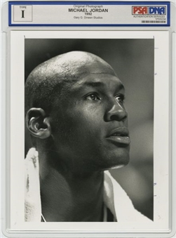 1992 Michael Jordan Rare Original Photograph (PSA/DNA Type 1)